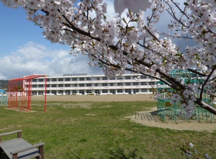 宮城県石巻市渡波字黄金浜(アパート)の賃貸物件の周辺