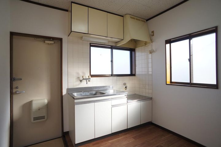 富山コーポ 202のキッチン