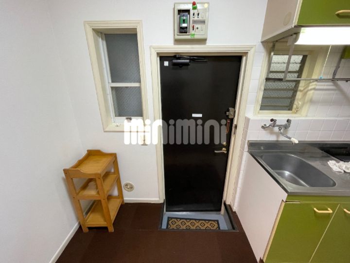 メゾンドヴェールの玄関