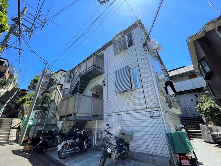 神奈川県横浜市港北区高田東3(アパート)の賃貸物件の外観