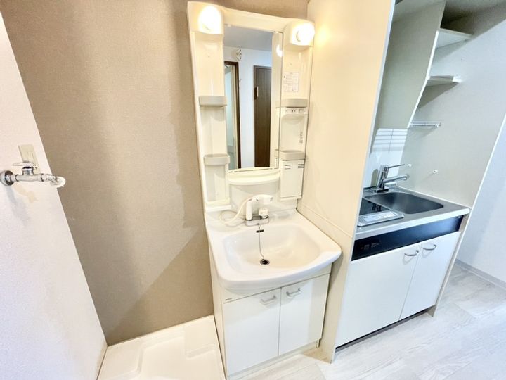 アネシスの内装