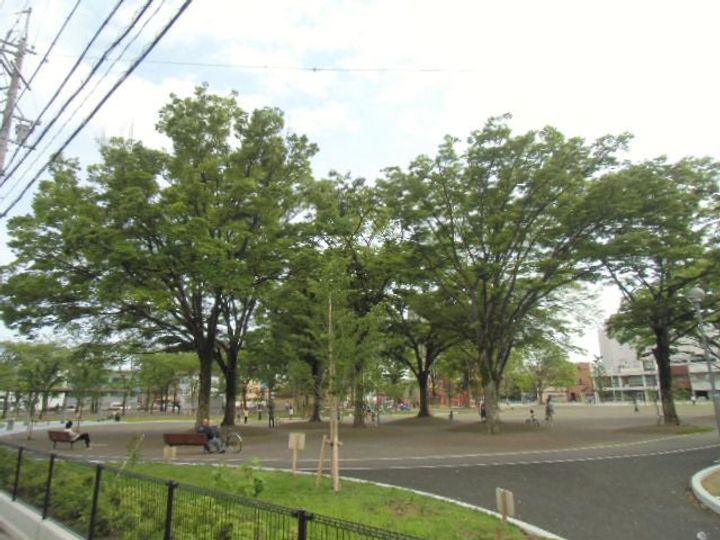 グリーンシャトー杉山の周辺