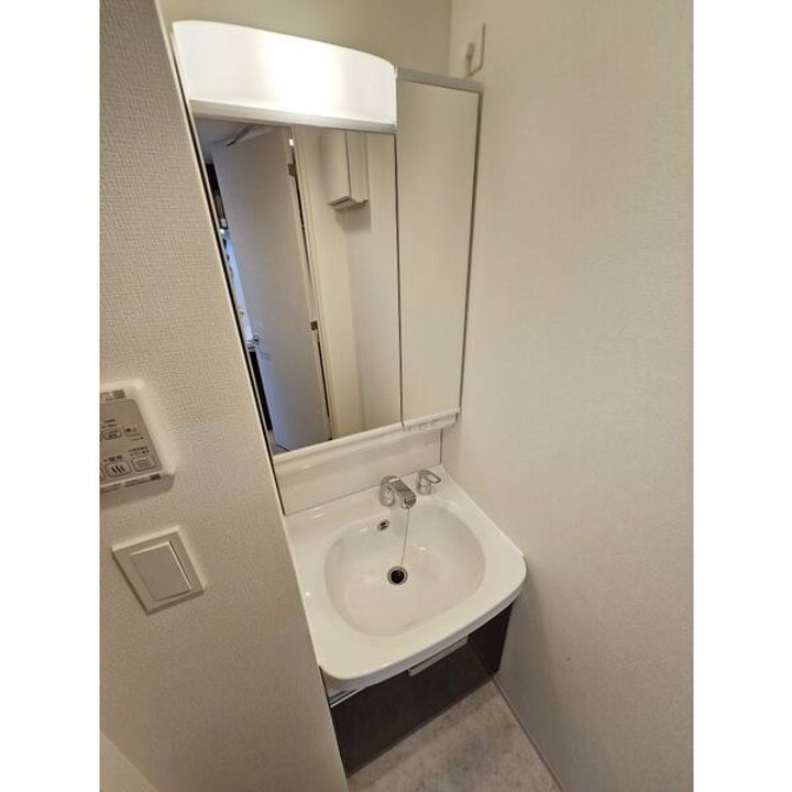 愛知県名古屋市中川区尾頭橋1(マンション)の賃貸物件の内装