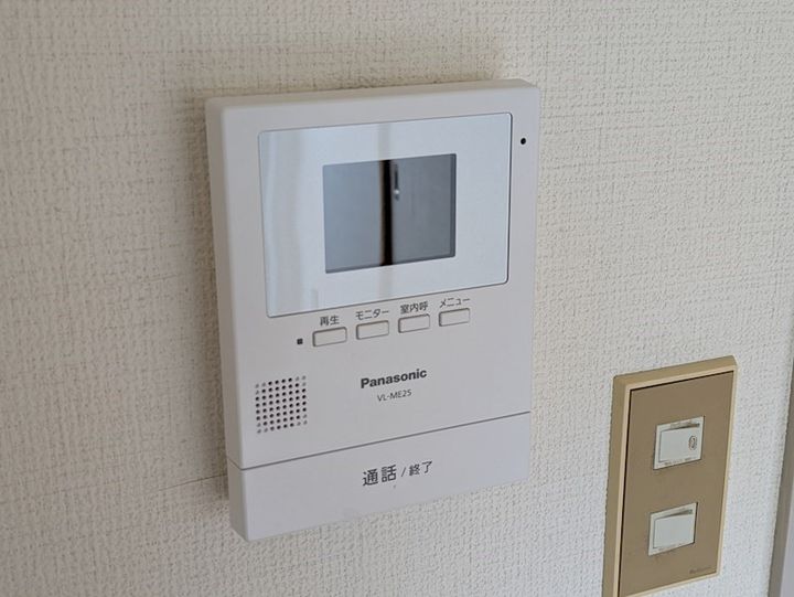 西山第9ビルエルム大倉山の内装
