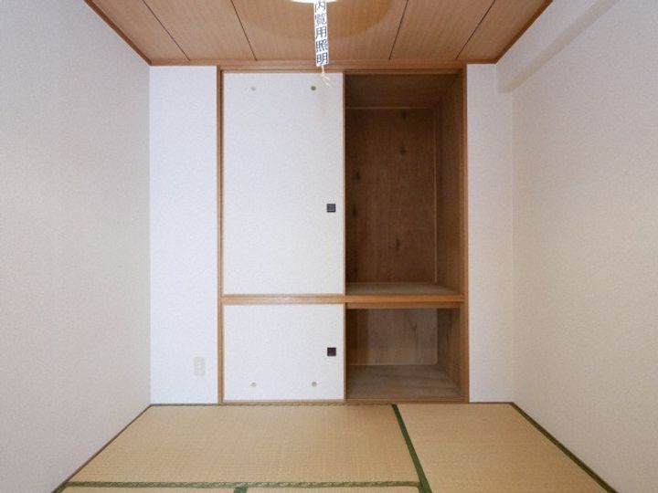 ドミ山鼻の内装