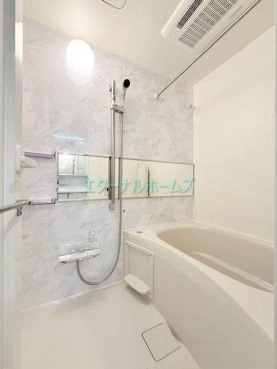 La Perla Yotsuyaの風呂