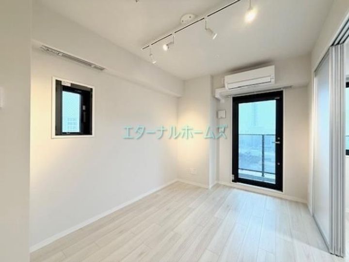 La Perla Yotsuyaの内装