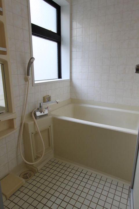 石川県白山市茶屋2(一戸建)の賃貸物件の風呂