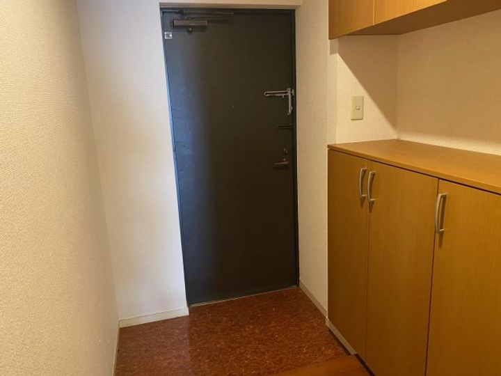 ライオンズマンション鶯谷第二の玄関
