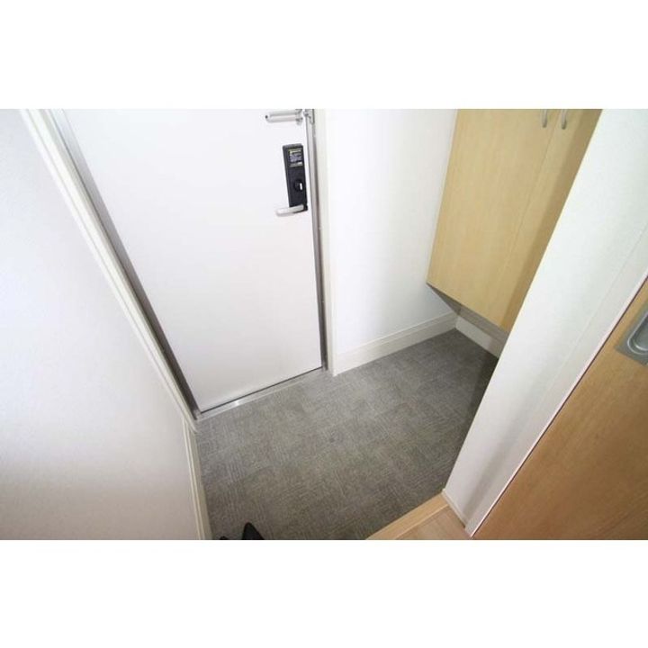 茨城県つくば市みどりの2(アパート)の賃貸物件の玄関