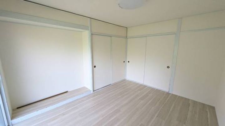 BAUHAUS牛田新町の居間