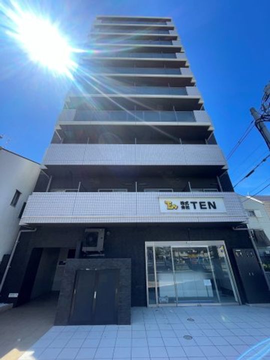 FDS KOHAMA WESTの外観