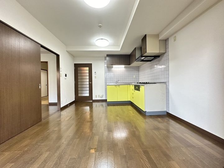 東京都八王子市下柚木2(マンション)の賃貸物件の居間