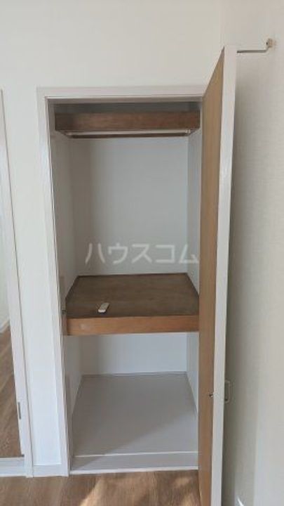 ホワイトゲーブルの内装