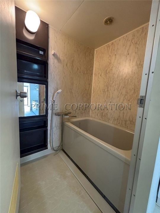 ジュネスの風呂