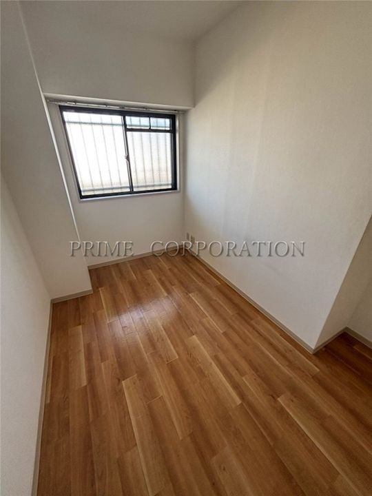 ジュネスの内装