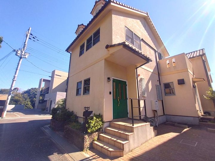 大阪府吹田市佐井寺3(一戸建)の賃貸物件の外観