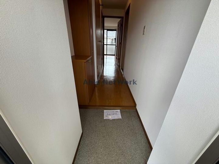 宮崎県北諸県郡三股町大字樺山(アパート)の賃貸物件の玄関