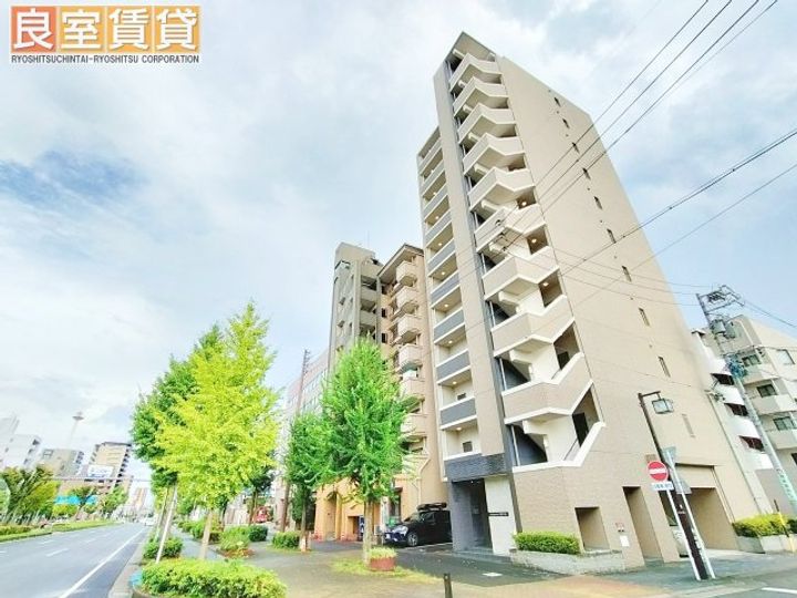 カンピオーネ御器所通の外観