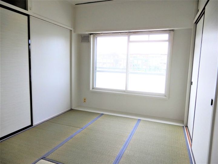 岩手県久慈市長内町第21地割(マンション)の賃貸物件の居間