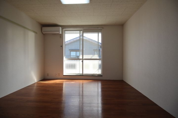 カーサグリーンスポットの居間