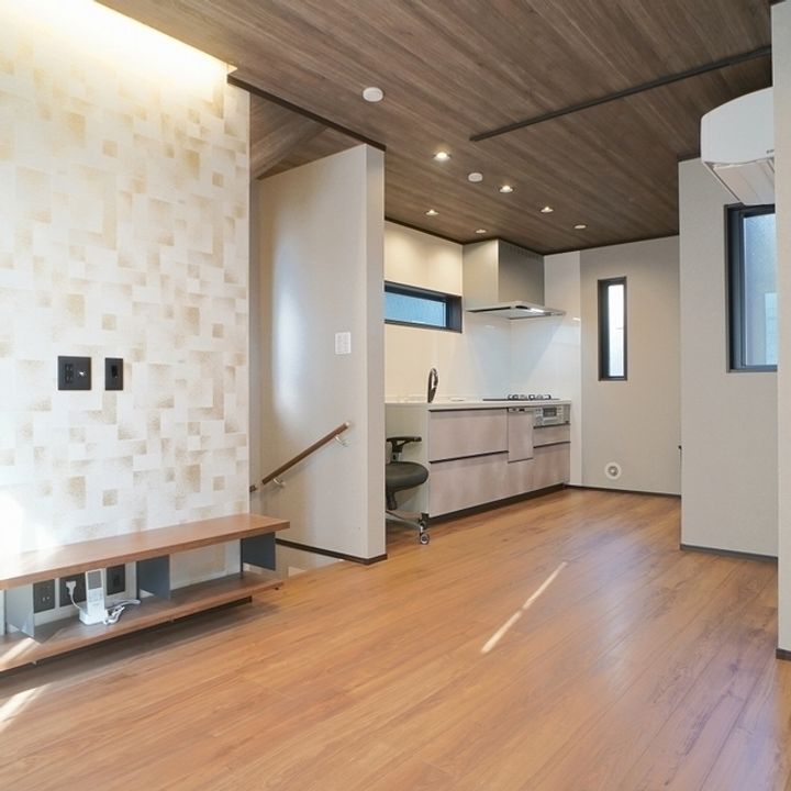 千葉県千葉市中央区神明町(一戸建)の賃貸物件の居間