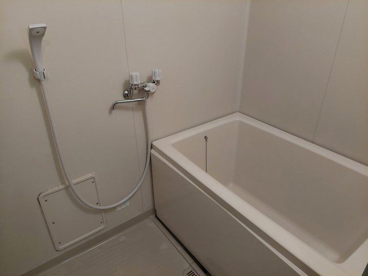 アトラクティブハウスAの風呂