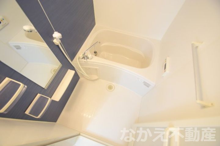 徳島県小松島市大林町字森ノ本(アパート)の賃貸物件の風呂