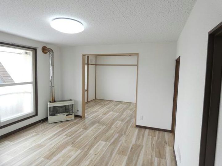 マルショウハイツの居間