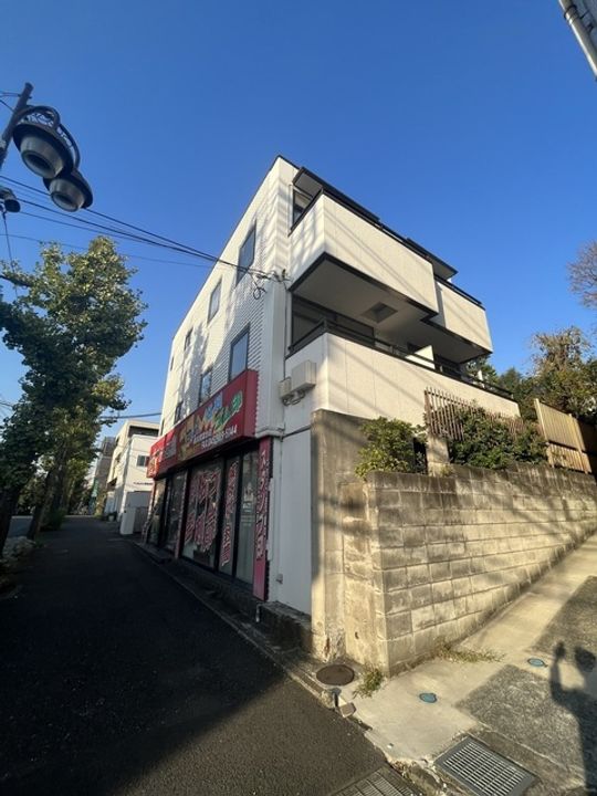 フォーレスト青葉台の外観