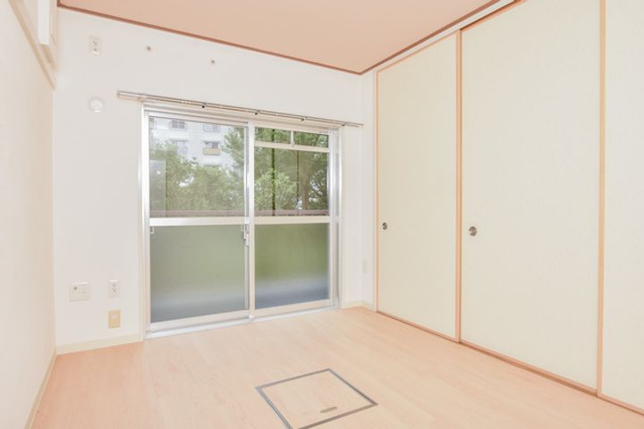 UR中登美第三の内装
