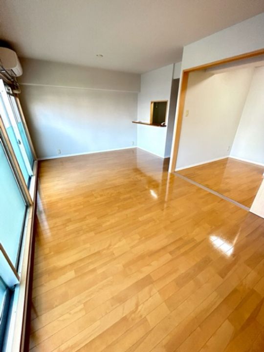 大阪府豊中市寺内2(マンション)の賃貸物件の居間