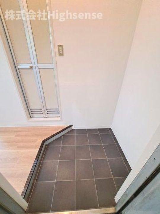 エクセルマンションの玄関