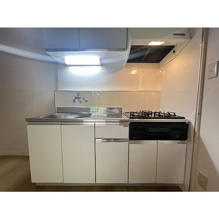 神奈川県横浜市金沢区高舟台1(アパート)の賃貸物件のキッチン