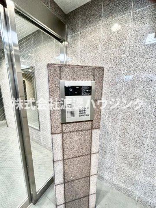 GROOVE江坂の内装