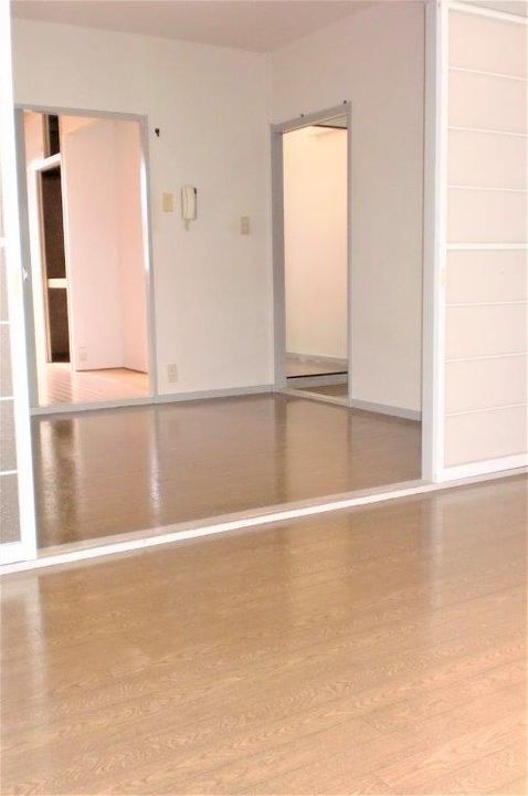 サンライフ山脈(ヤマナミ)の内装