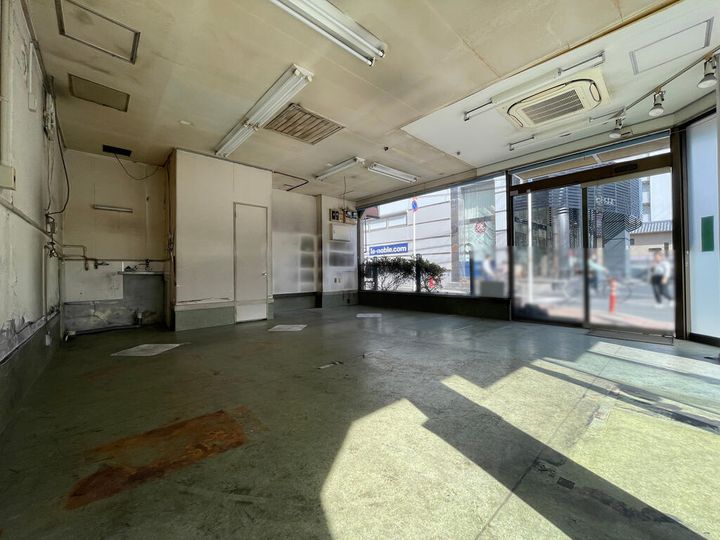 京都府長岡京市長岡2(一戸建)の賃貸物件の居間