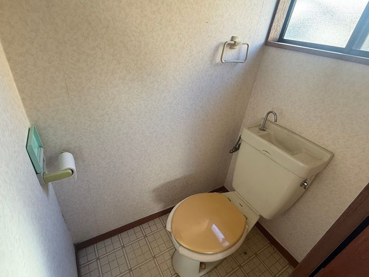 三日月荘の内装