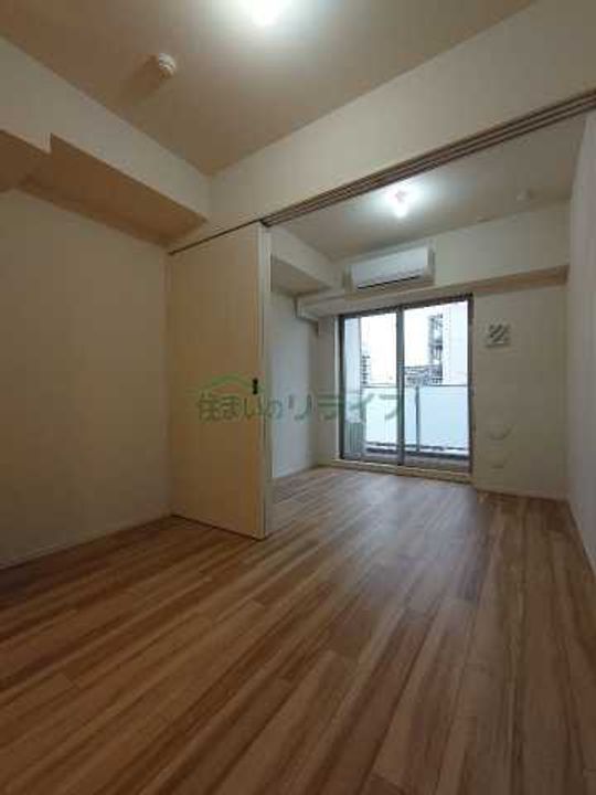 ウエリスアーバン水天宮前の居間