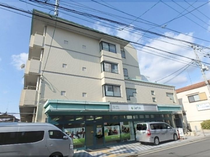 コープ・ミール花園の外観