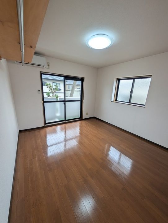 静岡県浜松市中央区曳馬2(マンション)の賃貸物件の居間