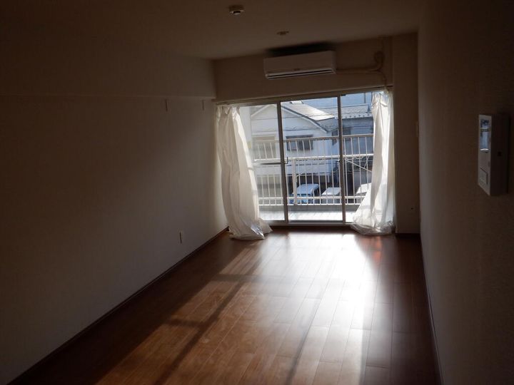 カーサ大森の居間