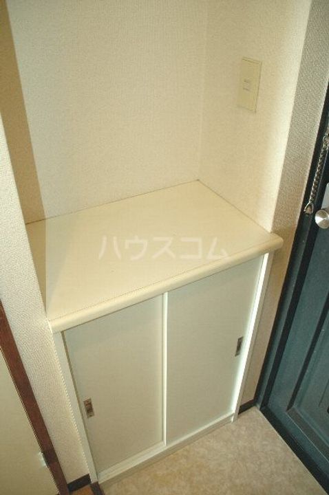 グリーンハイムヴィラながいの玄関