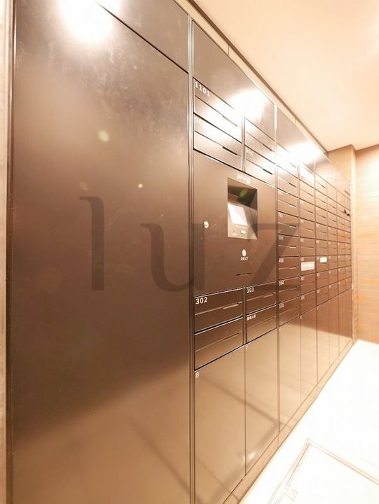 エステムコート横濱反町の地図