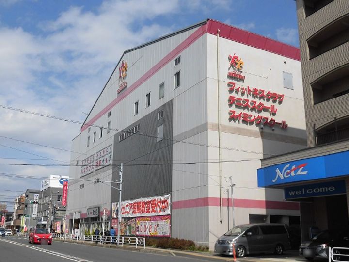 フラットMKの周辺