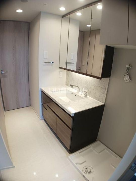 新潟県新潟市中央区花園1(マンション)の賃貸物件の内装