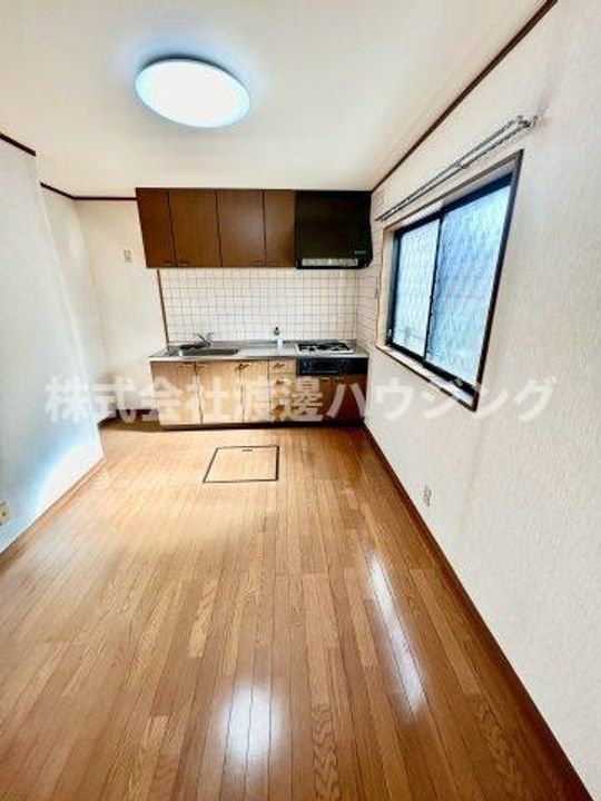 大阪府大阪市西成区梅南3(一戸建)の賃貸物件の居間