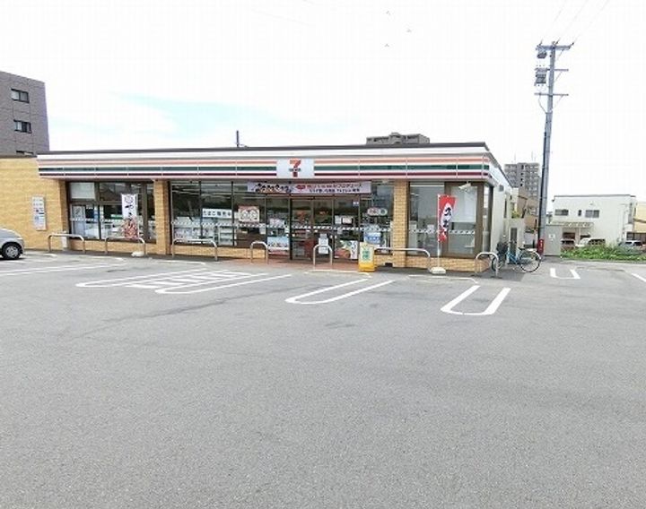 三重県鈴鹿市野辺2(一戸建)の賃貸物件の周辺