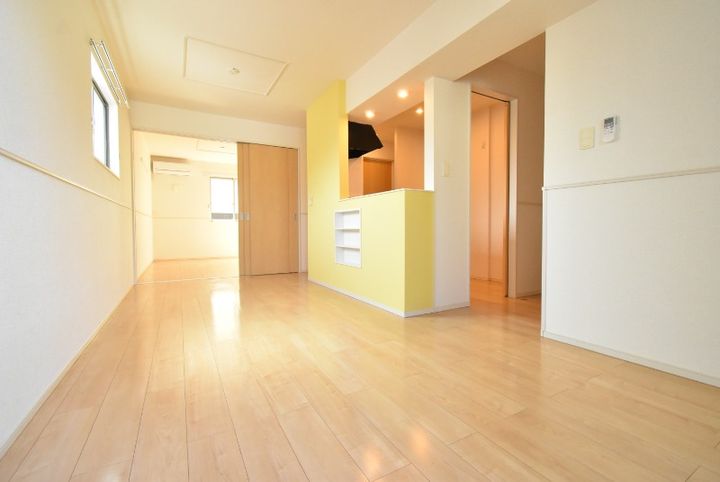 ベルシュエット Iの居間