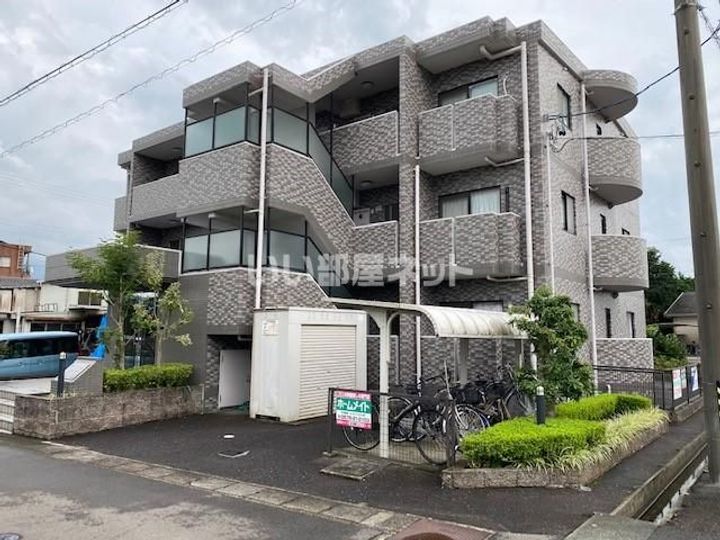 スーペリア松田Iの外観